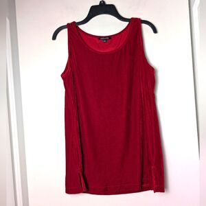 John mark Red velvet tank scoop neck stretchy sz L